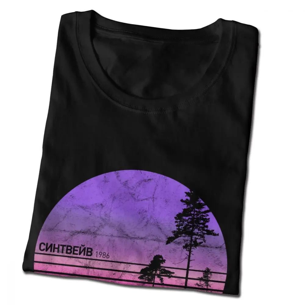 "Retro Russian Cruiser Synthwave Tee"